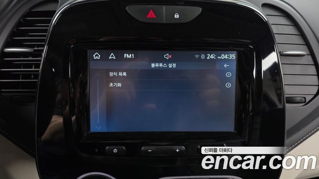 Renault Korea QM3 RE Signature 2018 — фото 30