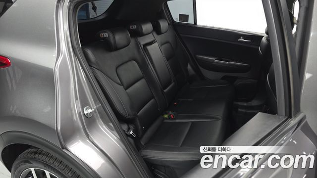 Kia Sportage (IV) Diesel 2WD Noblesse 2017 — фото 11