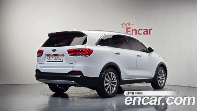 Kia Sorento Diesel 2.0 2WD Noblesse 2017 — фото 2