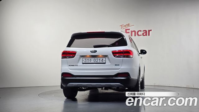 Kia Sorento Diesel 2.0 2WD Noblesse 2017 — фото 4