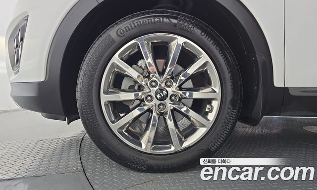 Kia Sorento Diesel 2.0 2WD Noblesse 2017 — фото 5
