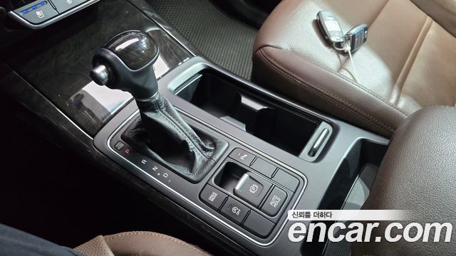 Kia Sorento Diesel 2.0 2WD Noblesse 2017 — фото 9