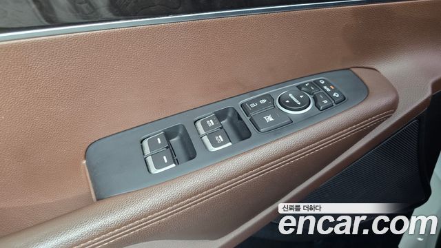 Kia Sorento Diesel 2.0 2WD Noblesse 2017 — фото 20