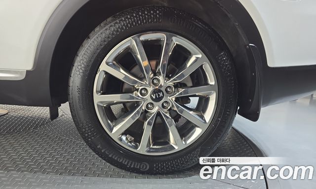 Kia Sorento Diesel 2.0 2WD Noblesse 2017 — фото 21