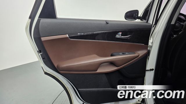 Kia Sorento Diesel 2.0 2WD Noblesse 2017 — фото 25