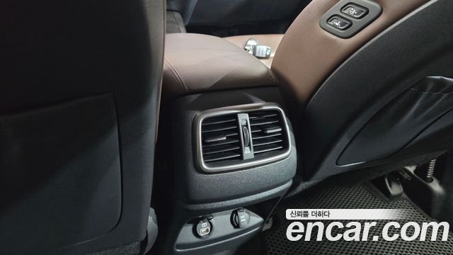 Kia Sorento Diesel 2.0 2WD Noblesse 2017 — фото 31