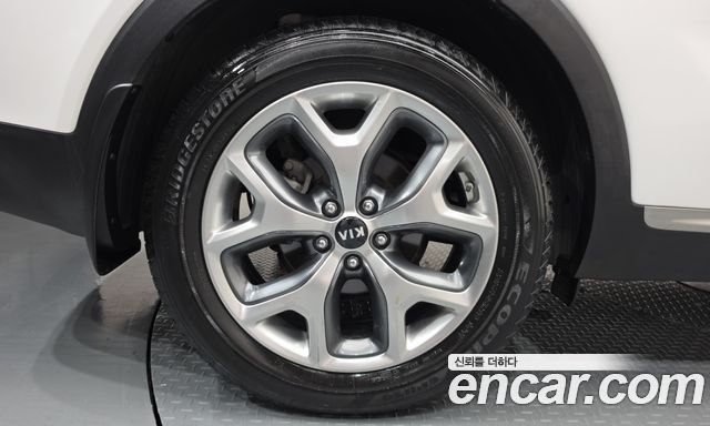 Kia Sorento Diesel 2.0 2WD Noblesse Special 2016 — фото 5