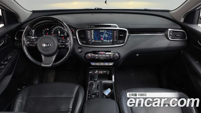 Kia Sorento Diesel 2.0 2WD Noblesse Special 2016 — фото 7