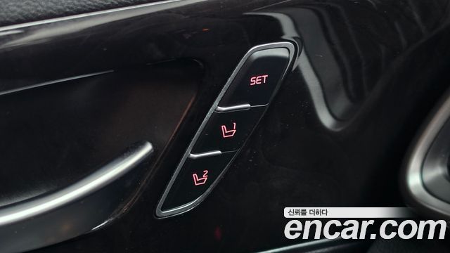 Kia Sorento Diesel 2.0 2WD Noblesse Special 2016 — фото 12