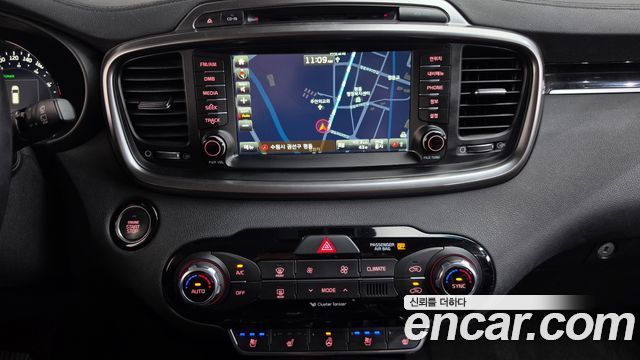 Kia Sorento Diesel 2.0 2WD Noblesse Special 2016 — фото 13