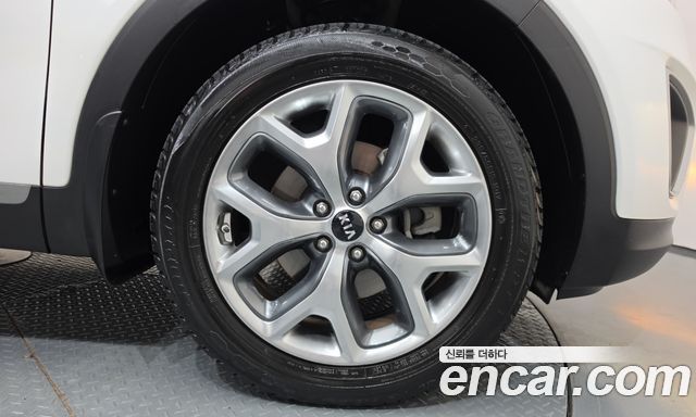 Kia Sorento Diesel 2.0 2WD Noblesse Special 2016 — фото 21