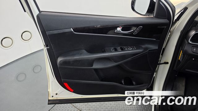 Kia Sorento Diesel 2.0 2WD Noblesse Special 2016 — фото 24