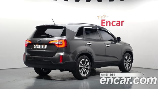 Kia Sorento R Diesel 2.0 2WD Limited Special 2013 — фото 2