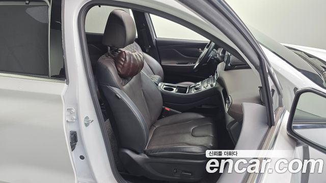 Hyundai Santa Fe HEV 1.6 2WD Prestige 2022 — фото 11