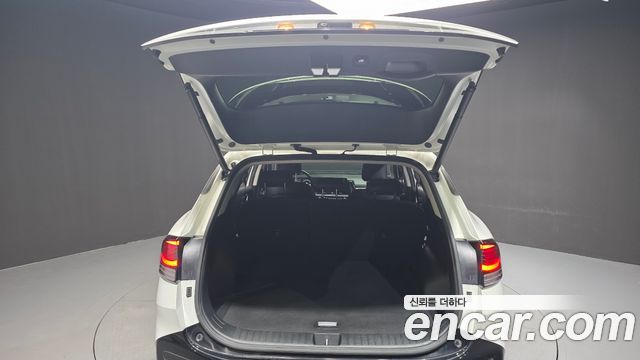 Kia Sportage Hybrid (V) Nobleless 2WD 2024 — фото 17