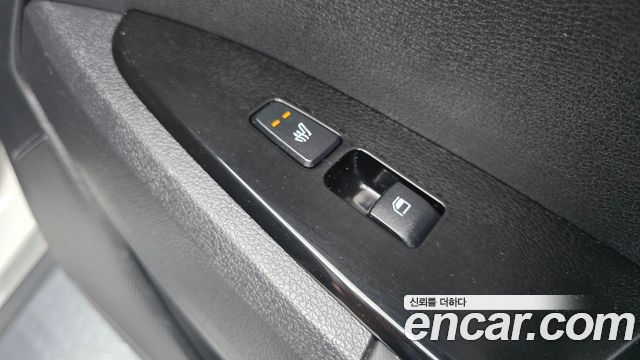 Kia Sportage Hybrid (V) Nobleless 2WD 2024 — фото 30