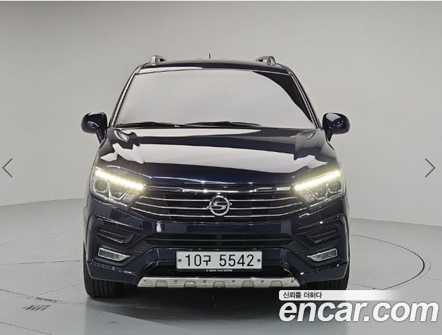 KG Mobility (SsangYong) Korando Turismo 4WD Extreme Sport 9-Seater 2019 — фото 2