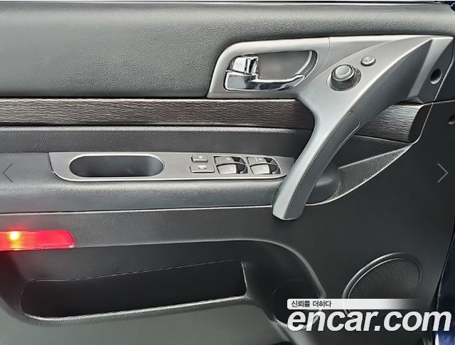 KG Mobility (SsangYong) Korando Turismo 4WD Extreme Sport 9-Seater 2019 — фото 20