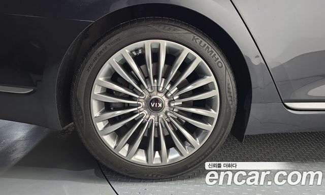 Kia K9 3.3 T-GDI AWD MastersⅢ 2019 — фото 5