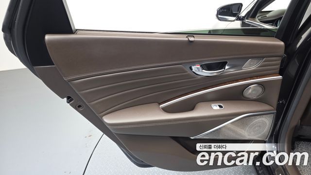 Kia K9 3.3 T-GDI AWD MastersⅢ 2019 — фото 25