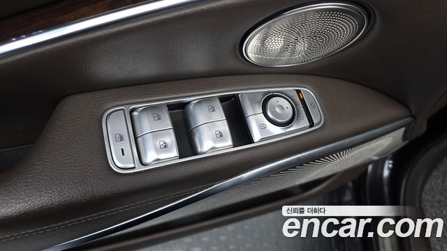 Kia K9 3.3 T-GDI AWD MastersⅢ 2019 — фото 28