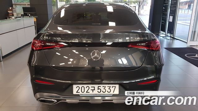 Mercedes-Benz GLC-Class (X254) GLC300 4MATIC Coupe 2024 — фото 4