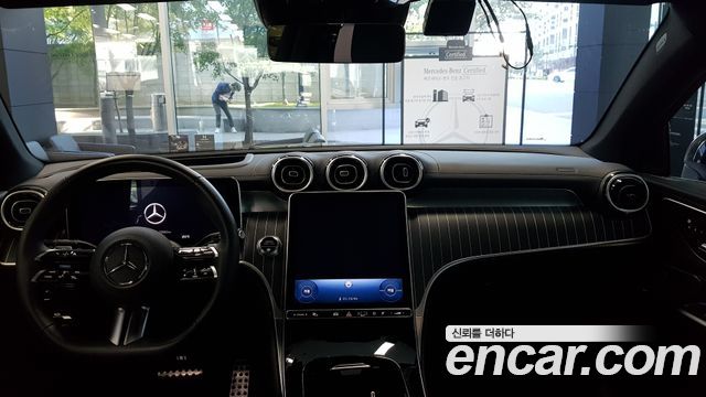 Mercedes-Benz GLC-Class (X254) GLC300 4MATIC Coupe 2024 — фото 7