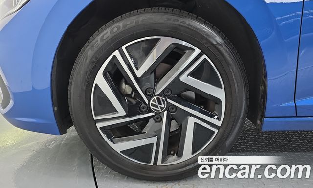 Volkswagen Jetta (VII) 1.5 TSI Prestige 2023 — фото 5