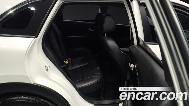 Kia Niro 1.6 HEV Prestige 2022 — фото 11