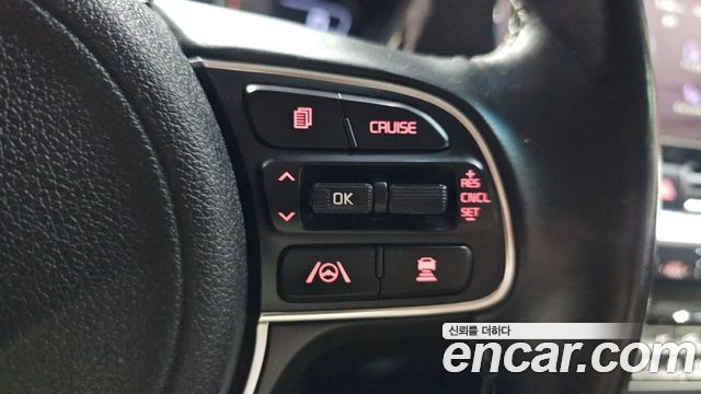 Kia Niro 1.6 HEV Prestige 2022 — фото 19