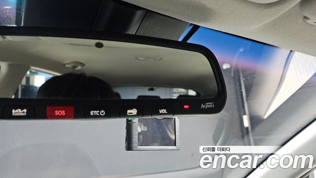 Kia Niro 1.6 HEV Prestige 2022 — фото 28