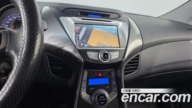 Hyundai Avante (MD) M16 GDI Smart 2013 — фото 12