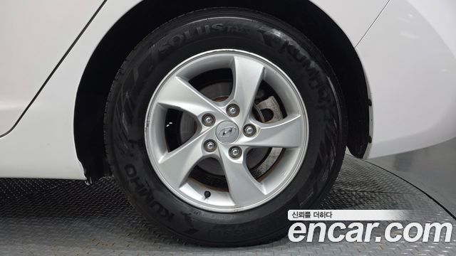 Hyundai Avante (MD) M16 GDI Smart 2013 — фото 21