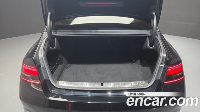 Genesis G90 (RS4) Gasoline 3.5 Turbo 2WD 2022 — фото 18