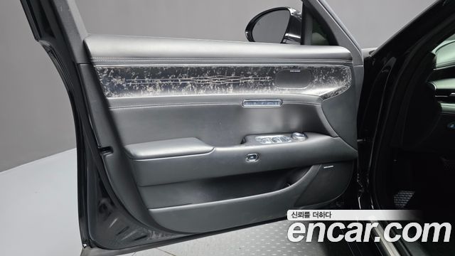 Genesis G90 (RS4) Gasoline 3.5 Turbo 2WD 2022 — фото 24