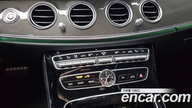 Mercedes-Benz E-Class (W213) E350 4MATIC AMG Line 2020 — фото 17