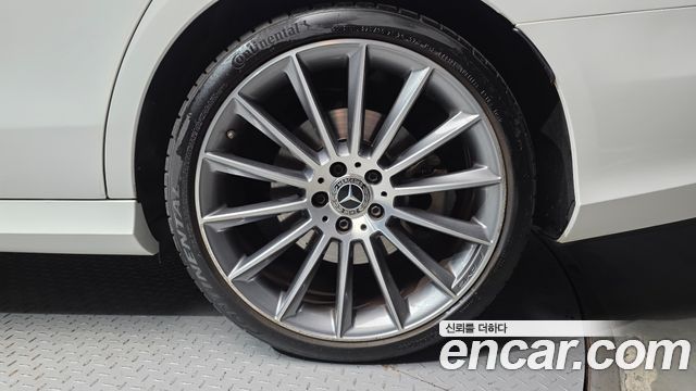 Mercedes-Benz E-Class (W213) E350 4MATIC AMG Line 2020 — фото 21