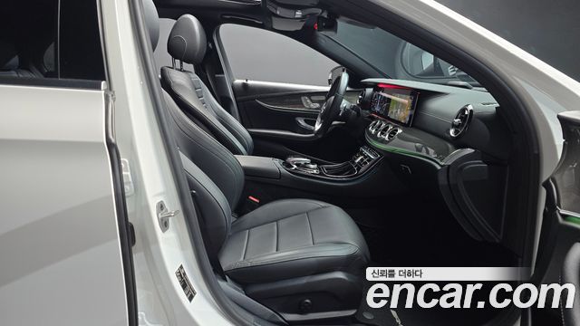 Mercedes-Benz E-Class (W213) E350 4MATIC AMG Line 2020 — фото 26