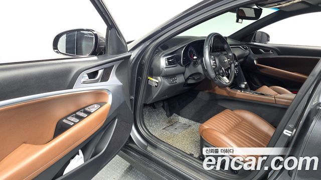 Genesis G70 2.0T AWD Elite 2019 — фото 10