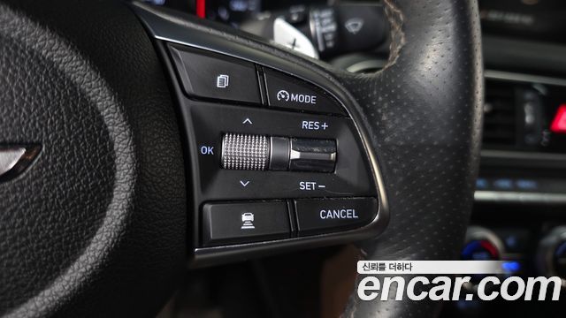 Genesis G70 2.0T AWD Elite 2019 — фото 16