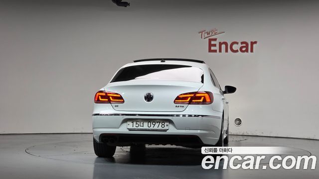 Volkswagen CC 2.0 TDI BlueMotion R-Line 2016 — фото 4