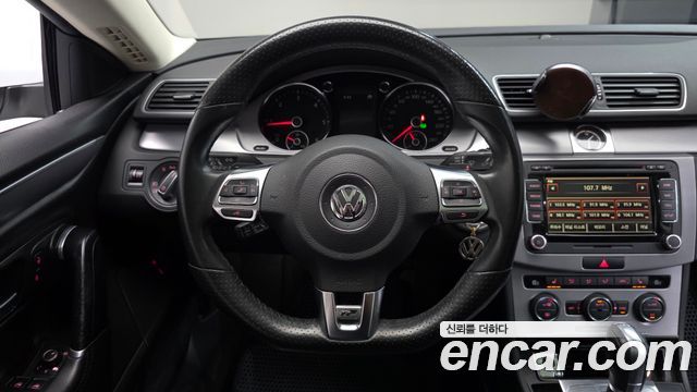 Volkswagen CC 2.0 TDI BlueMotion R-Line 2016 — фото 13