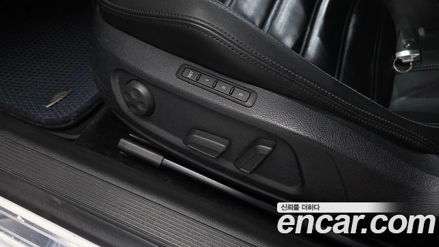 Volkswagen CC 2.0 TDI BlueMotion R-Line 2016 — фото 18