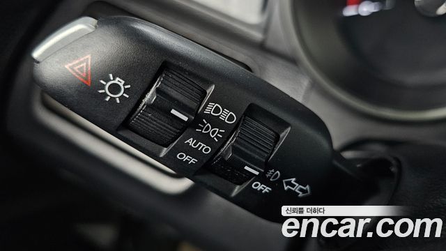 KG Mobility (SsangYong) Tivoli Air Diesel IX 2WD 2017 — фото 12
