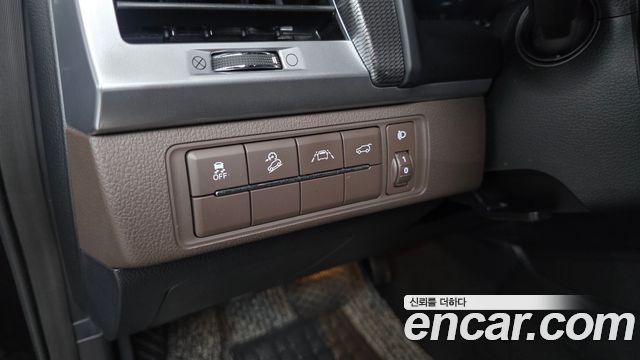 KG Mobility (SsangYong) Rexton Diesel 2.2 2WD Prestige 2021 — фото 12