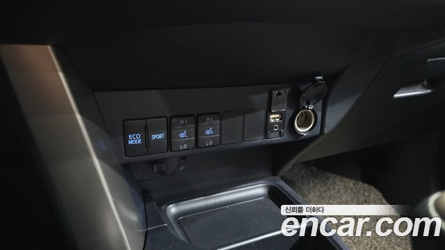 Toyota RAV4 2.5 2WD 4th 2014 — фото 13