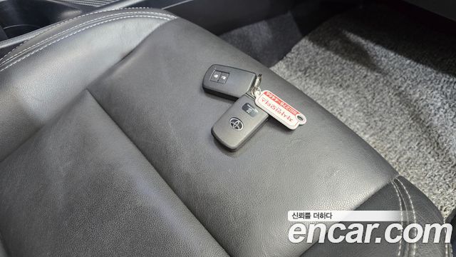 Toyota RAV4 2.5 2WD 4th 2014 — фото 18