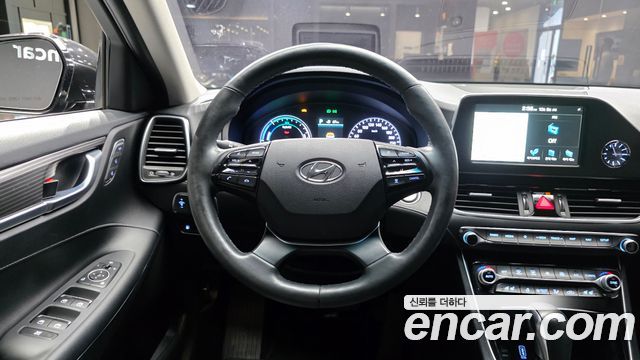Hyundai Grandeur Hybrid (IG) Exclusive Special 2019 — фото 14