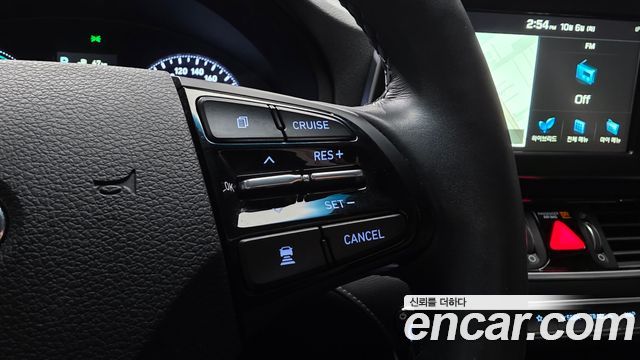 Hyundai Grandeur Hybrid (IG) Exclusive Special 2019 — фото 17