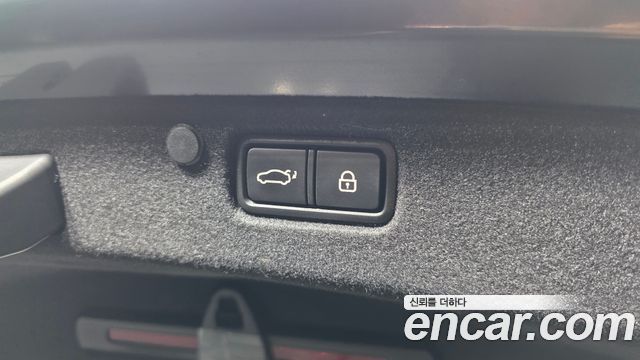 Hyundai Grandeur Hybrid (IG) Exclusive Special 2019 — фото 29